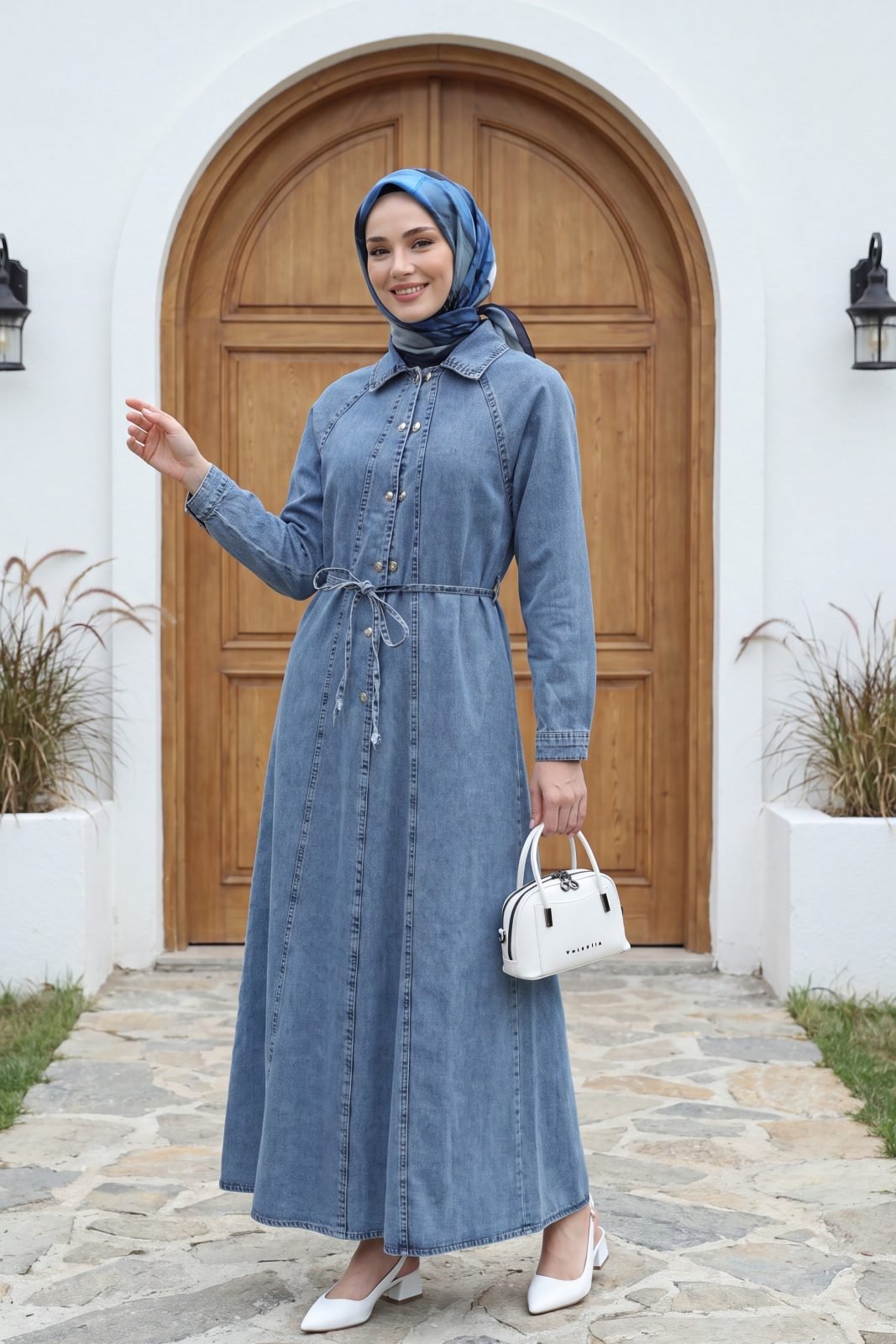 فستان جينز انيق بأزرار طويل